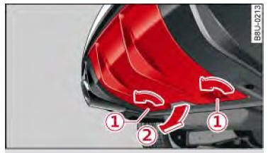 Audi Q3. Abb. 97 Bereich hinterer Stoßfänger: Stoßfängerabdeckung abnehmen
