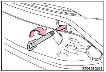 Toyota CH-R. Maßnahmen im Notfall