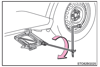 Toyota CH-R. Maßnahmen im Notfall