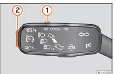 Seat Ateca. Abb. 252 Am Blinkerhebel: Bedienelemente zur Bedienung der GRA
